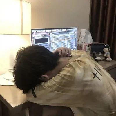 男生高冷帅气的头像(精选24张)