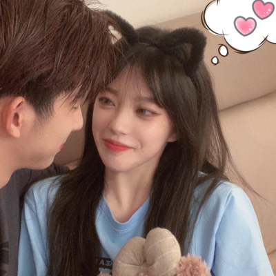 情侣头像超甜一左一右2023高清图片(20张)