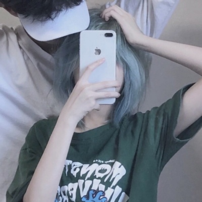 情侣头像2023两人高清图片(精选24张)