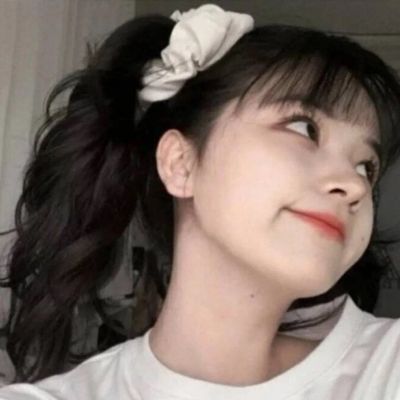 女生头像慵懒偏冷淡风ins(精选20张)