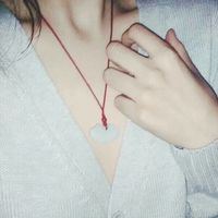 穿白衬衫的男半身头像(精选12张)