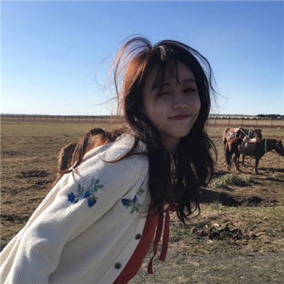 平凡女生头像(共18张)