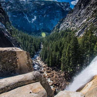 2023年最好旺财山水风景头像(共20张)