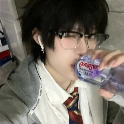 2023超稀有男生头像霸气(共36张)