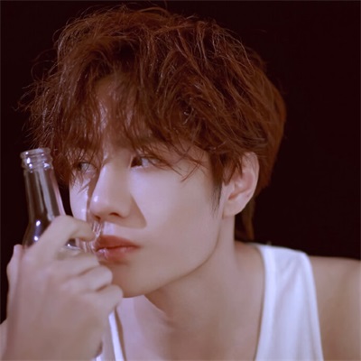 伤感男生微信头像(共20张)