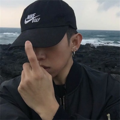 伤感男生微信头像(共20张)