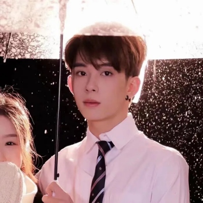 2023最新新春秀恩爱的情头(20张)