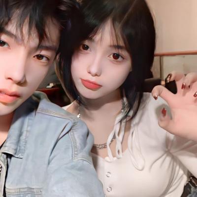 2023最新新春秀恩爱的情头(20张)