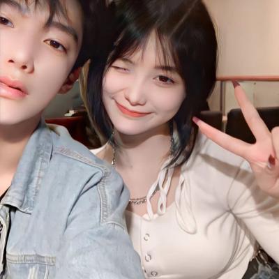 2023最新新春秀恩爱的情头(20张)