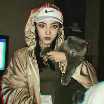 社会混混女生图片头像(精选22张)