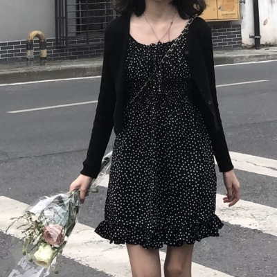 鲜花女孩头像唯美图片大全(优选18张)