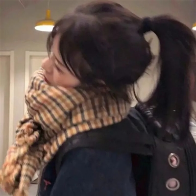 女生高质量精美惊艳头像(优选24张)