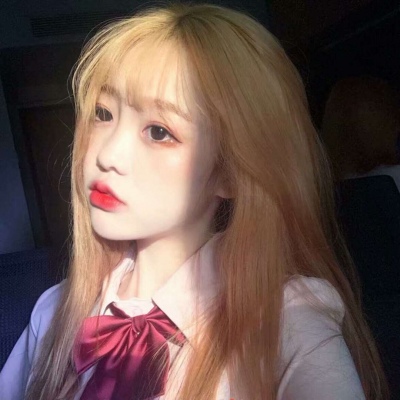 漂亮小姐姐的微信头像(优选18张)