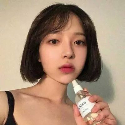 漂亮小姐姐的微信头像(优选18张)