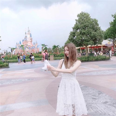 甜蜜情侣头像一对一人一个(共18张)