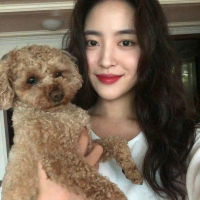 有品位的微信女人头像(32张)