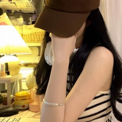 有品位的微信女人头像(32张)