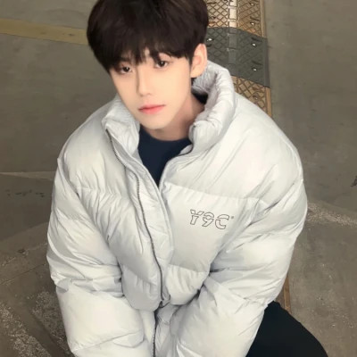 2023最火男生头像微信(精选20张)