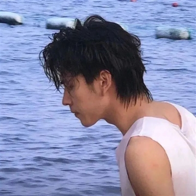 高级感十足的头像男(优选34张)