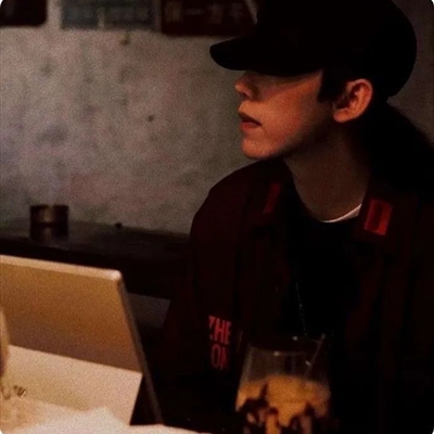 高级感十足的头像男(优选34张)