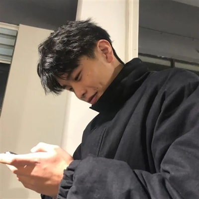 高级感十足的头像男(优选34张)