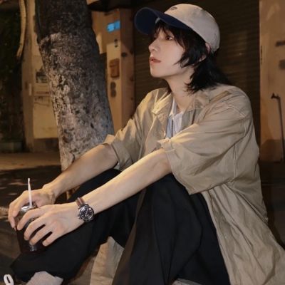 高级感十足的头像男(优选34张)