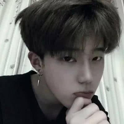 超酷超帅真人男头(精选18张)