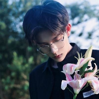 超酷超帅真人男头(精选18张)