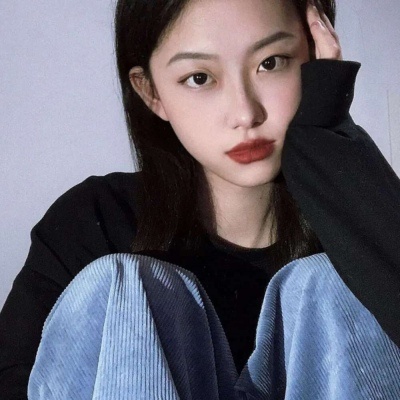 高清好看的潮流网图女头像(共24张)