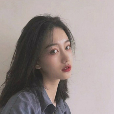 高清好看的潮流网图女头像(共24张)