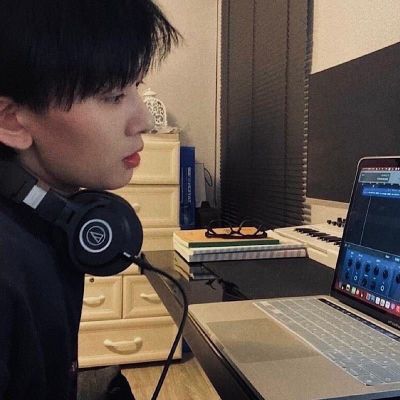 一眼就很心动的男生帅气头像(共16张)