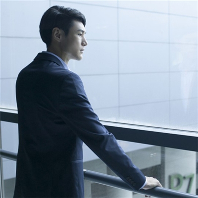 男士成功高档次的微信头像(20张)