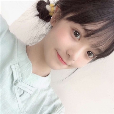 俏皮可爱的元气少女高清头像(18张)