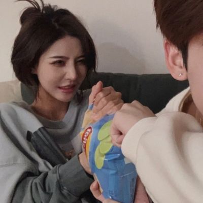 甜蜜浪漫情侣带字头像一对两张图片(18张)