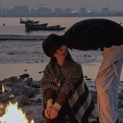 甜蜜浪漫情侣带字头像一对两张图片(18张)