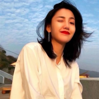 高清好看的头像女生霸气冷艳图片大全(优选22张)