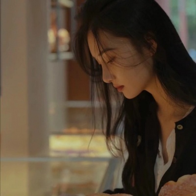 陌陌伤感头像图片大全(精选12张)