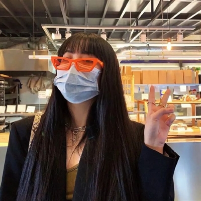 超有感觉的qq个性女生头像图片(18张)