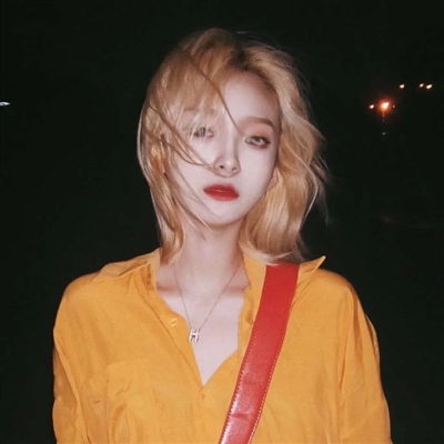 超有感觉的qq个性女生头像图片(18张)