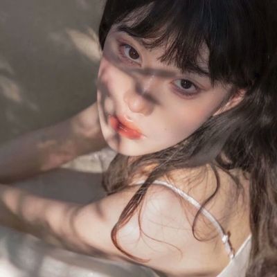 高冷孤傲的微信头像图片(精选20张)