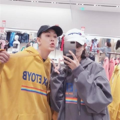 情头像情侣双人一人一张(精选22张)