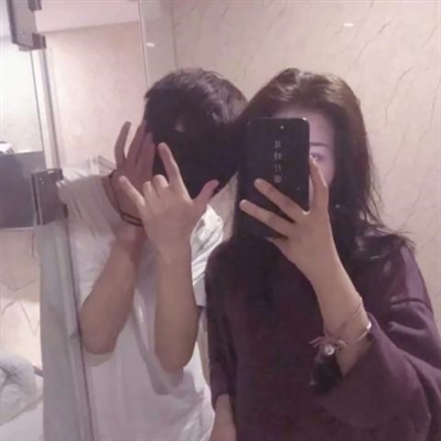 情头像情侣双人一人一张(精选22张)