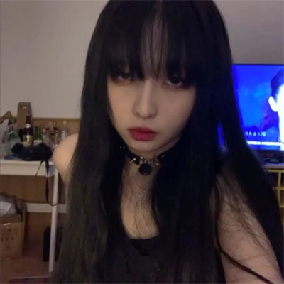 成熟高冷气质女生头像(22张)