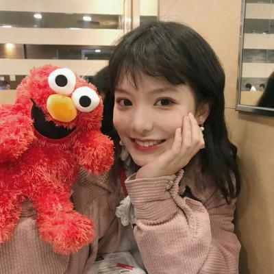 霸气女孩的微信头像(共24张)