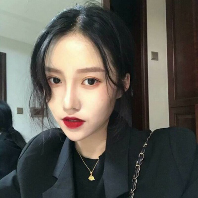 霸气女孩的微信头像(共24张)