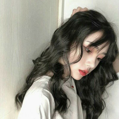 霸气女孩的微信头像(共24张)