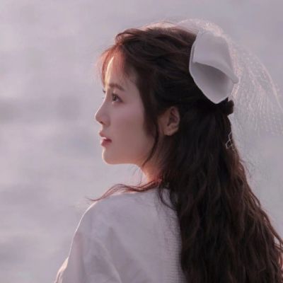 气质高冷情侣头像 一男一女(优选18张)