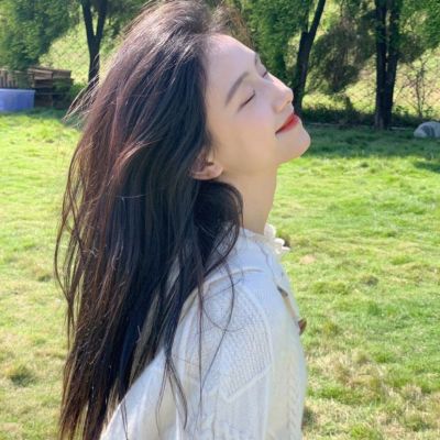 第一眼就吸引人的图片女生头像(优选22张)