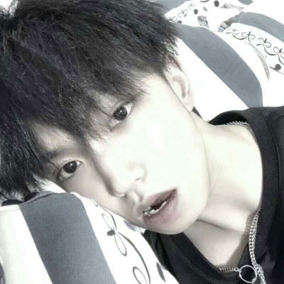 最新帅气霸气的男生陌陌头像图片(28张)