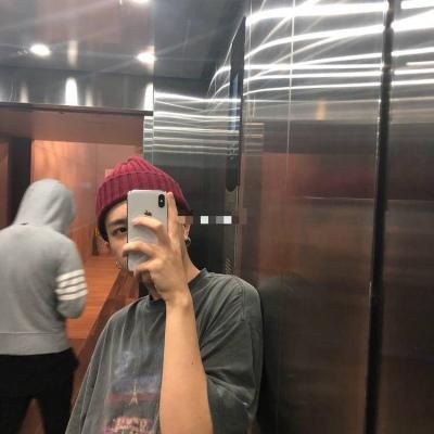 独一无二与众不同头像男头(共20张)